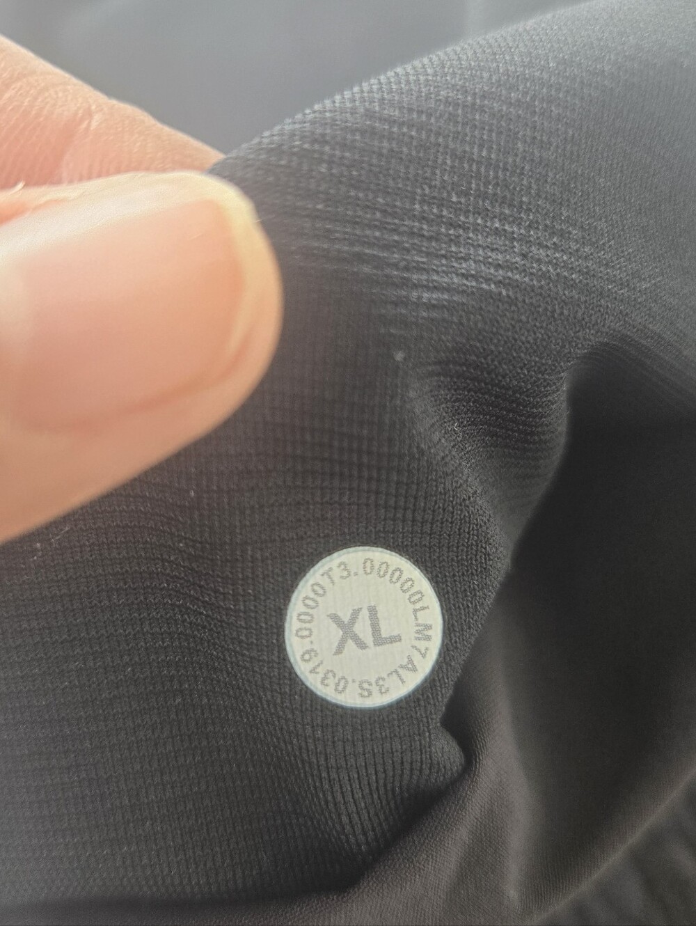 lululemon athletica Men's Black Athletic Shorts - Elastic Waist - Picture 3 of 6